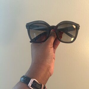 Black Bottega Veneta sunglasses